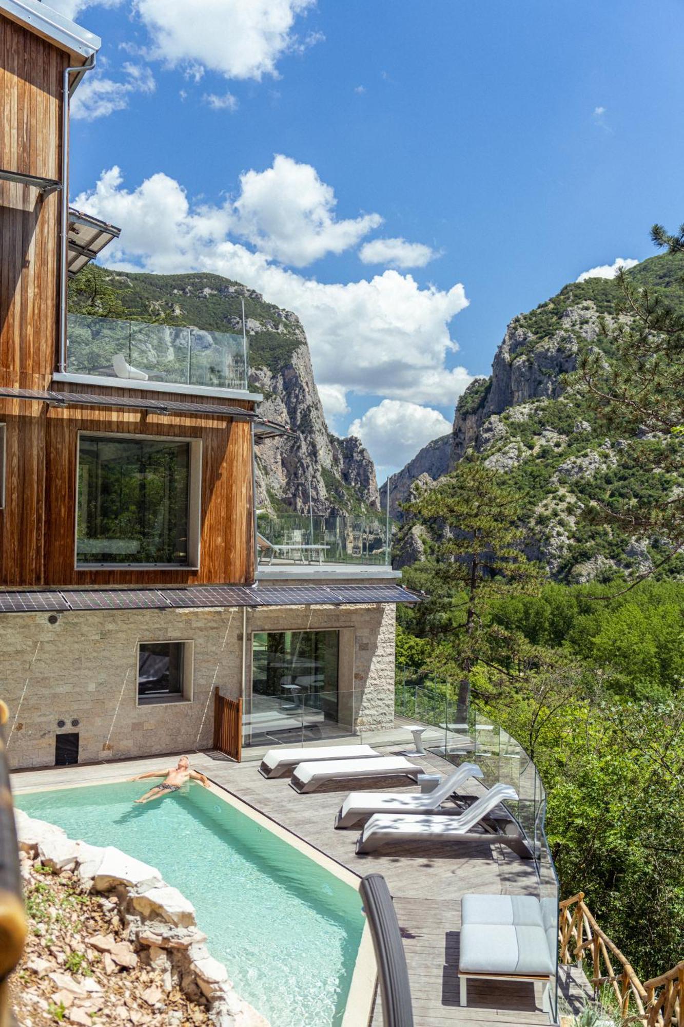 La Forestale Luxury Ecolodge Piano Terra- Appt Acqualagna Bagian luar foto